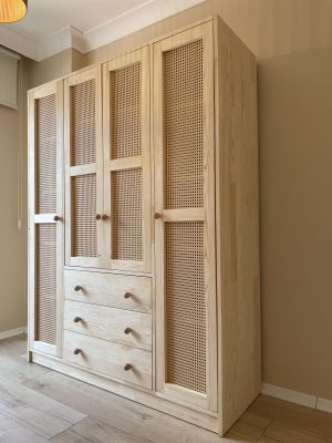 Hazeran Kapaklı Dolap